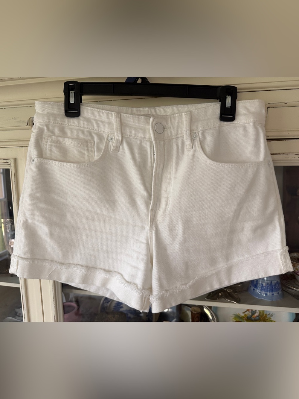 Good American White Rolled-Hem Denim Shorts